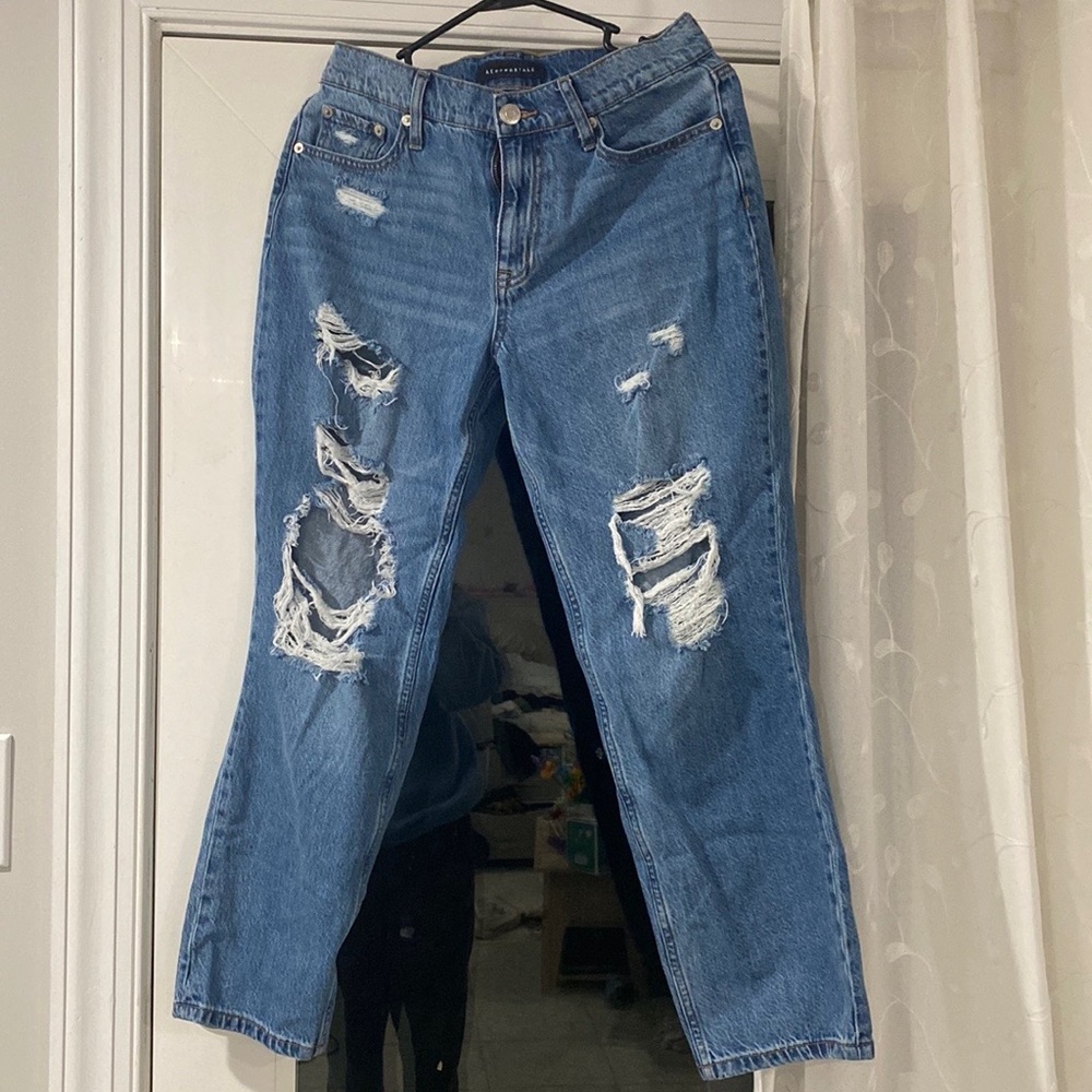 Aeropostale, Mom Jeans.